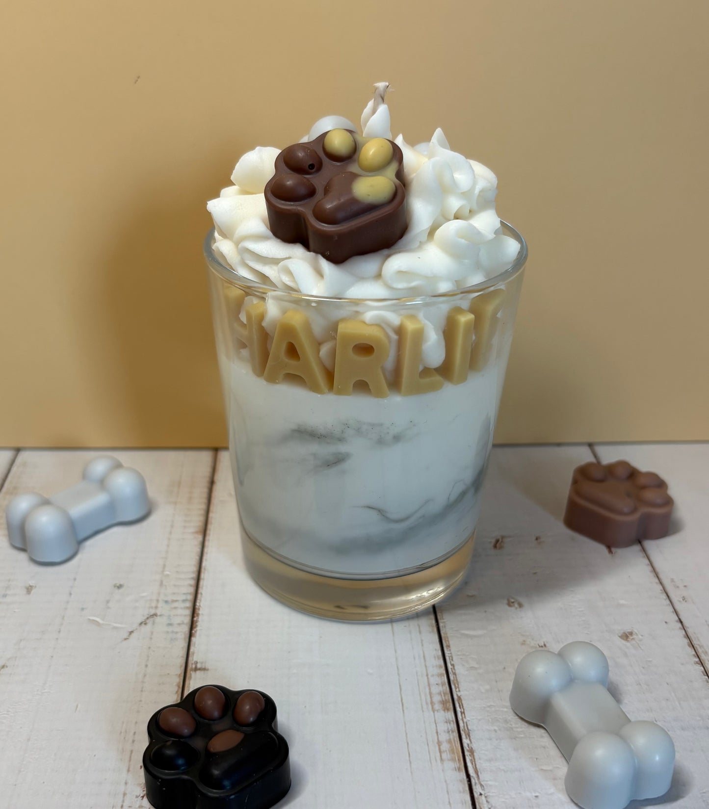 Personalisierte Pfotenkerze